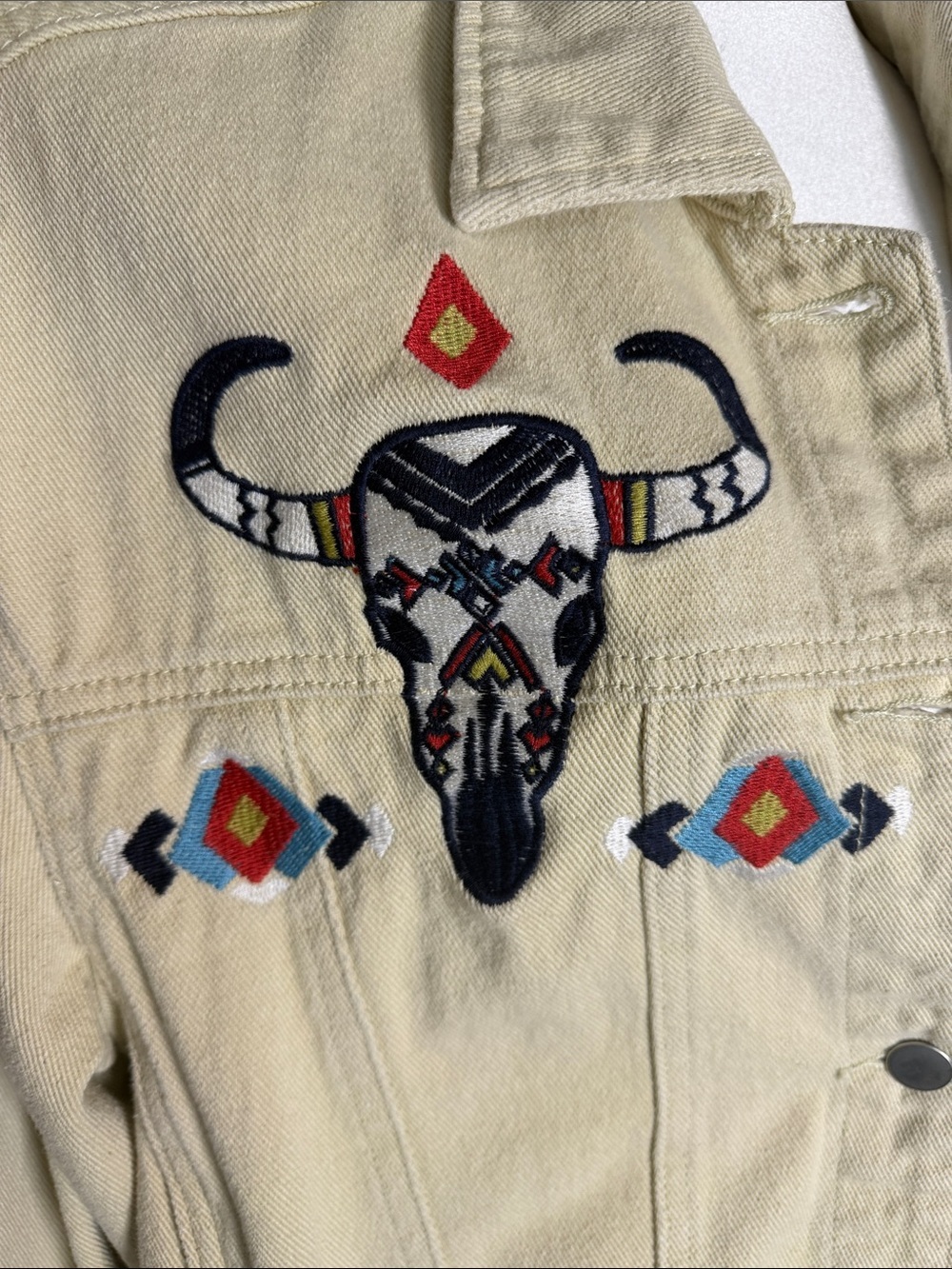 POL Embroidered Cream Denim Jacket Size M Western Rodeo Aztec Oversized Boho - Picture 3 of 14